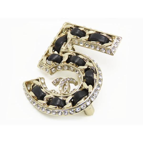 CHANEL（シャネル） 新古品 ココマーク No.5 チェーンモチーフ