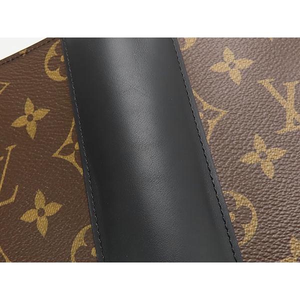 LOUIS VUITTON（ルイ・ヴィトン） 新古品 モノグラム マカサー 