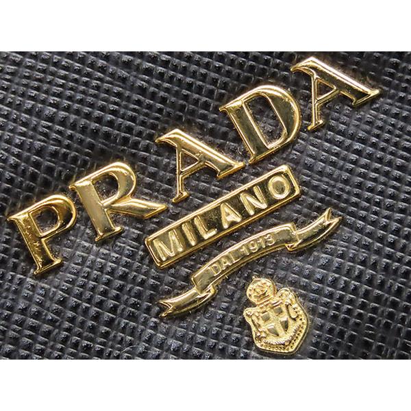 PRADA（プラダ） 未使用 サフィアーノ メタル 二つ折り財布 コンパクト