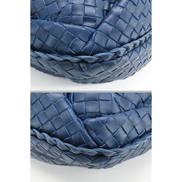 新品同様 ボッテガ ヴェネタ BOTTEGA VENETA イントレチャート ホーボー ショルダー バッグ レザー ブルー 90312440 BOTTEGA VENETA（ボッテガ・ヴェネタ） 超美品 ボッテガ ヴェネタ