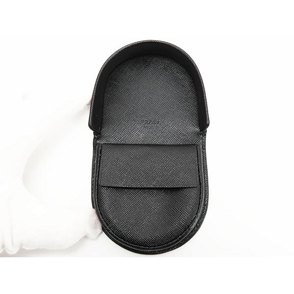 未使用品級✨PRADA 小銭入れ ネイビー サフィアーノレザー 半円型 馬蹄型 未使用品級✨PRADA 小銭入れ ネイビー サフィアーノレザー 半円型 馬蹄