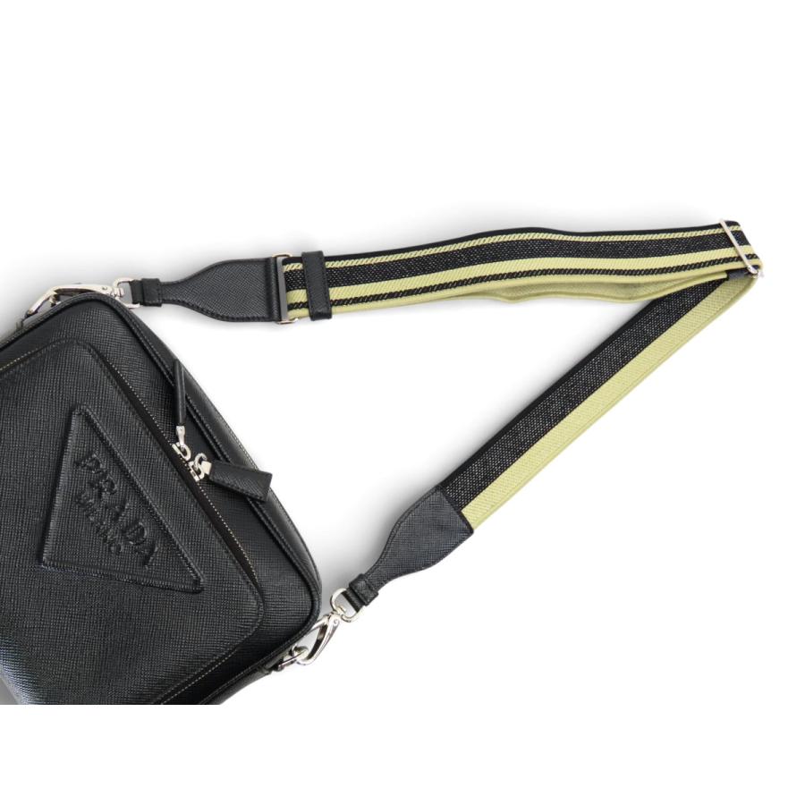 PRADA（プラダ） ほぼ新品 サフィアーノ キュイール トライアングル