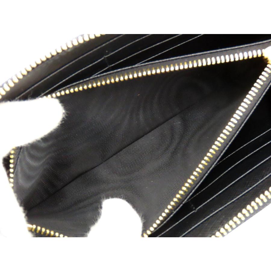 PRADA（プラダ） 新品同様 サフィアーノ トライアングル ジップ