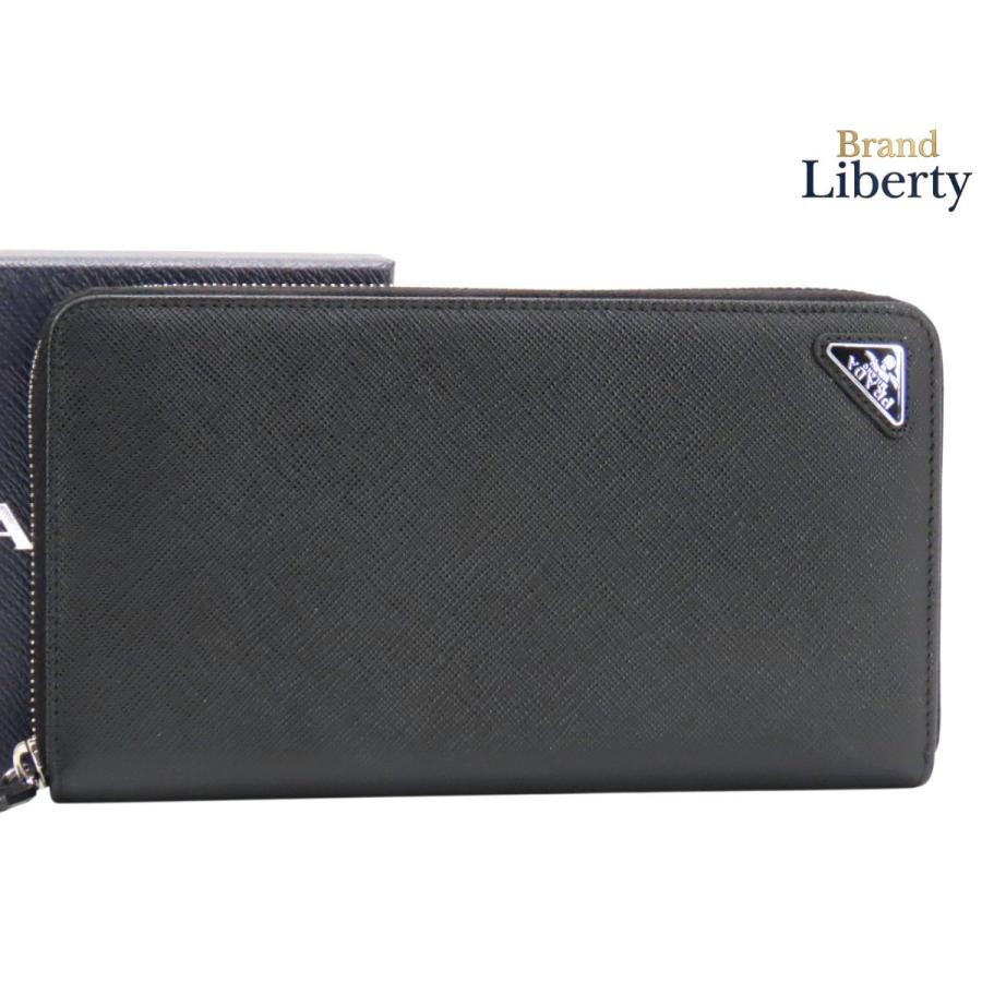 PRADA（プラダ） 新品同様 サフィアーノ トライアングル ジップ