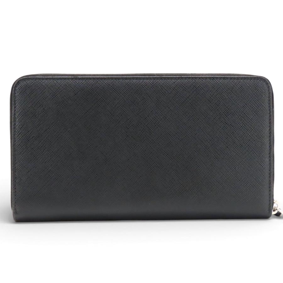 PRADA（プラダ） 新品同様 サフィアーノ トライアングル ジップ