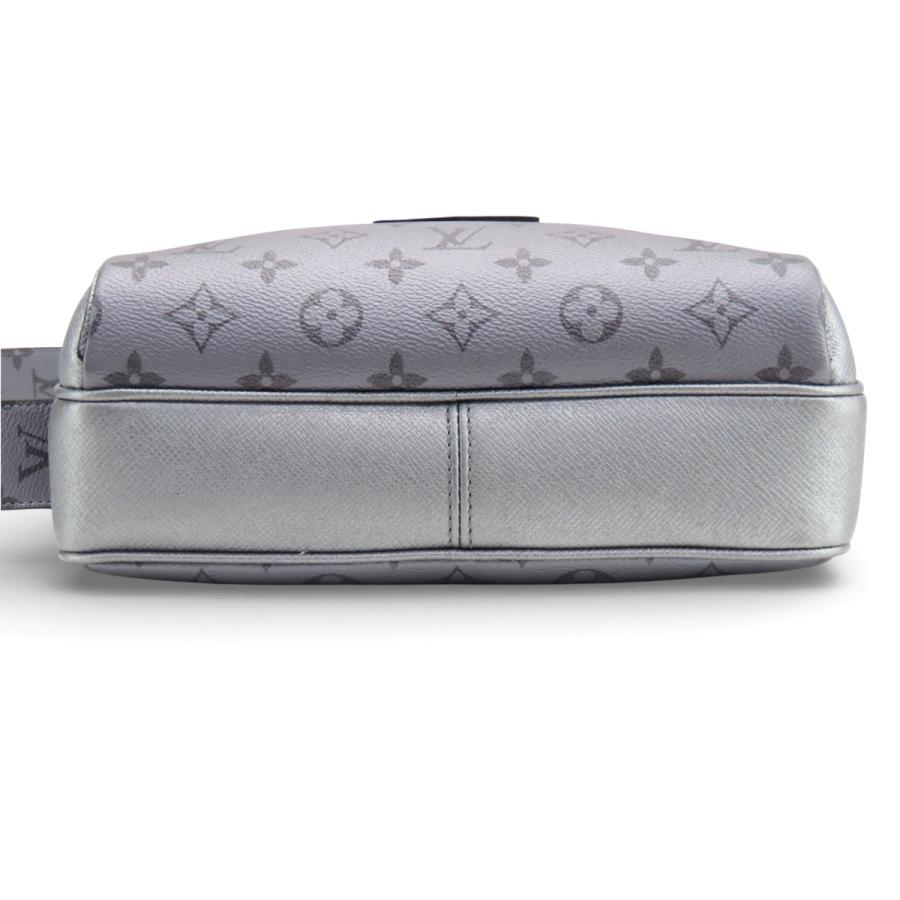 LOUIS VUITTON（ルイ・ヴィトン） ほぼ新品 タイガラマ モノグラム