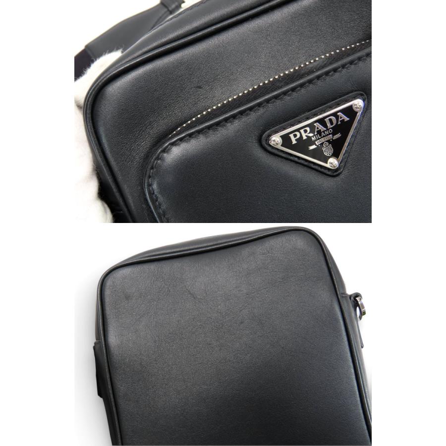 PRADA（プラダ） 美品 トライアングル レザー 斜め掛け ショルダー
