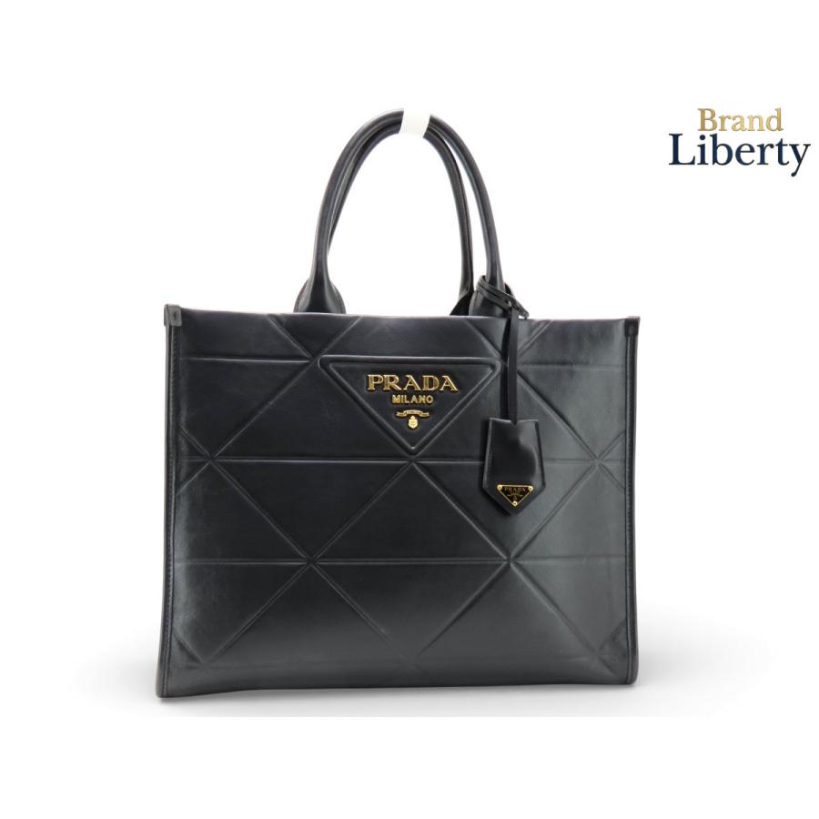 【美品】PRADA ナイロン ビジネスバッグ ハンドバッグ トートバッグ 黒色 PRADA（プラダ） 美品 シンボル レザー ミディアム トートバッグ