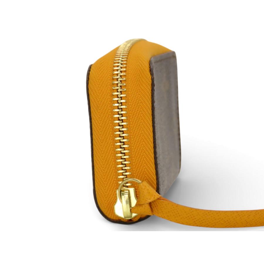 LOUIS VUITTON（ルイ・ヴィトン） 超美品 モノグラム ミュルティカルト