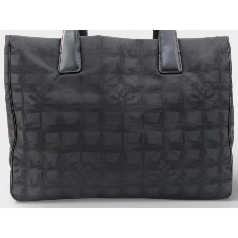新品同様 シャネル CHANEL ニュートラベルライン トートMM トートバッグ ショルダーバッグ ブラック ナイロン A15991の画像