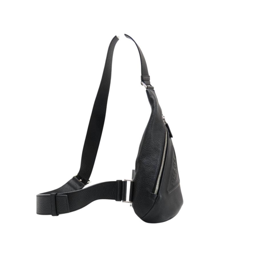 【極美品✨】PRADA プラダ　ボディバッグ　VITELLO DAINO 黒 PRADA（プラダ） 超美品 ヴィッテロダイノ トライアングルロゴ レザー