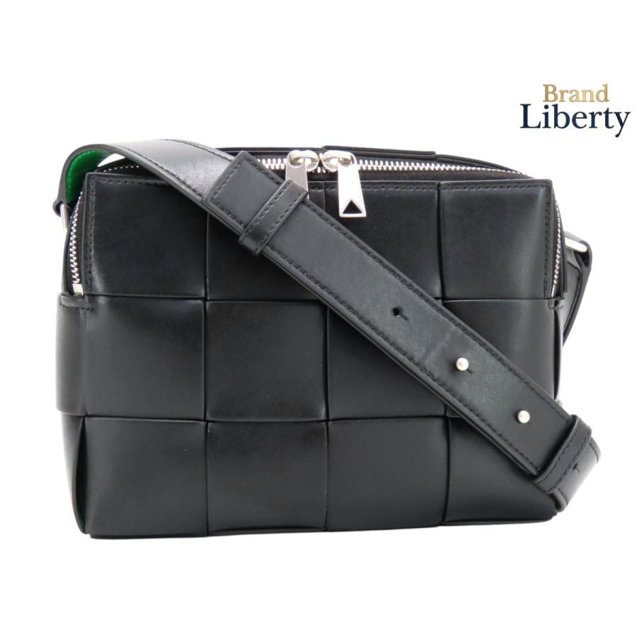 ボッテガ ボディバッグ ブラック BOTTEGA VENETA（ボッテガ・ヴェネタ） ほぼ新品 ボッテガ ヴェネタ