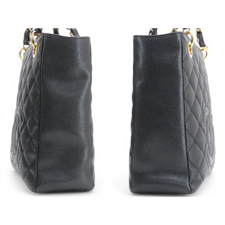CHANEL（シャネル） 超美品 マトラッセ デカココマーク キャビアスキン
