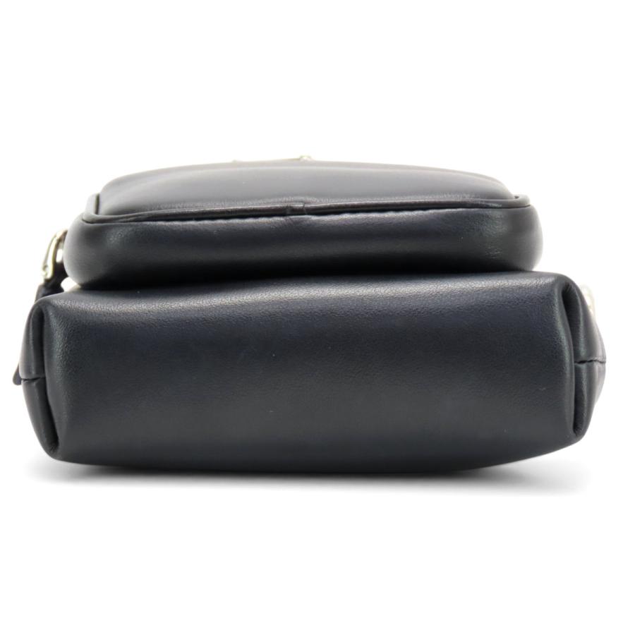 PRADA（プラダ） 美品 レザー スマートフォンケース フォンポーチ 斜め