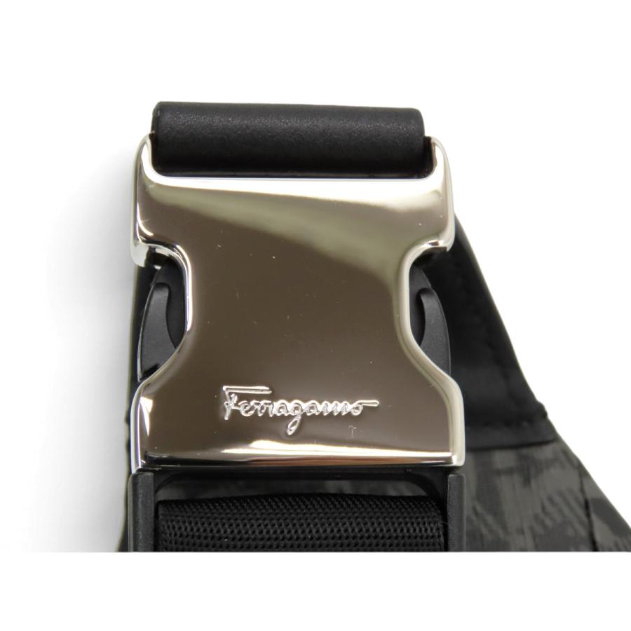 FERRAGAMO（フェラガモ） 未使用 Salvatore Ferragamo ガンチーニ