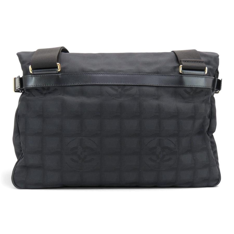 ほぼ新品 シャネル CHANEL ニュートラベルライン 斜め掛けショルダーバッグ メッセンジャーバッグ ブラック ナイロン A29348の画像