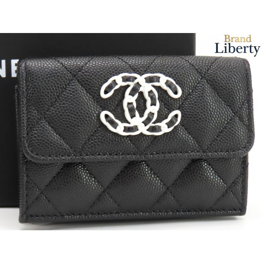 CHANEL（シャネル） レア新品同様 CHANEL CHANEL19 ディズヌフ