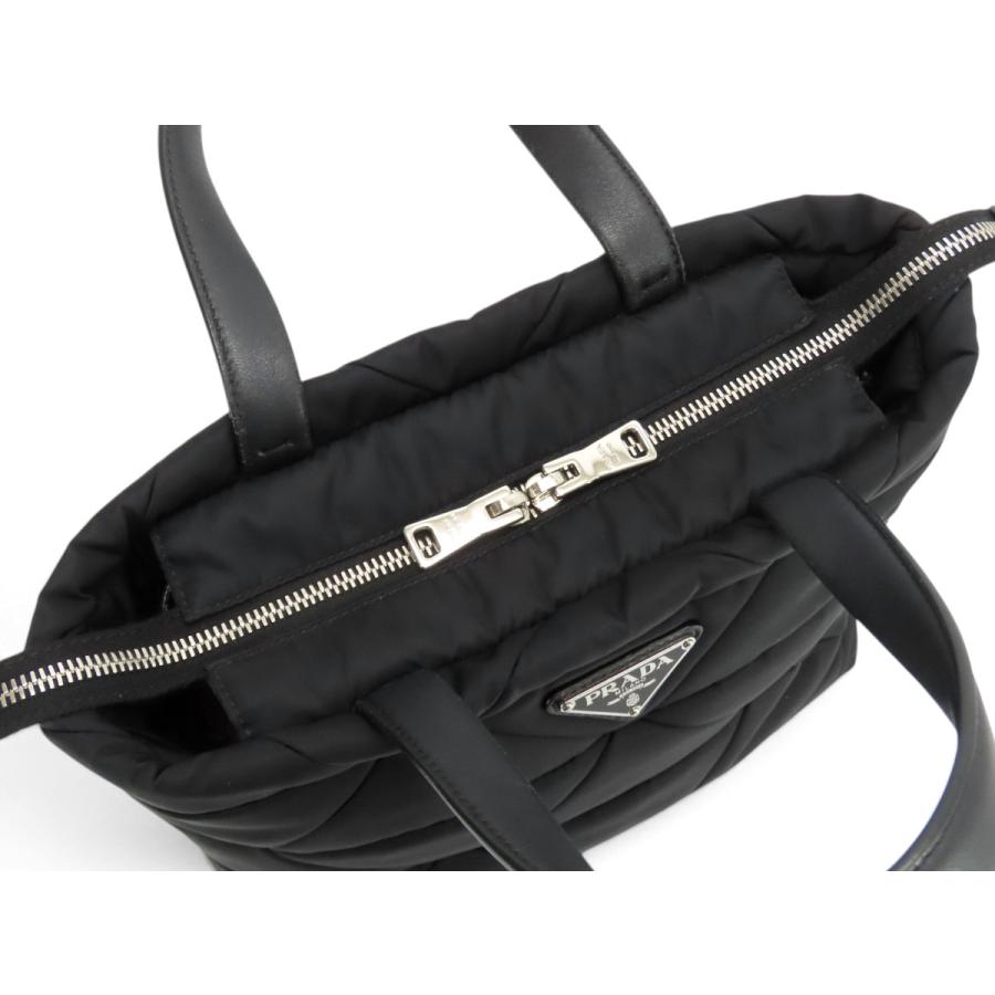 PRADA（プラダ） 美品 テスート スモール パデッド キルティング
