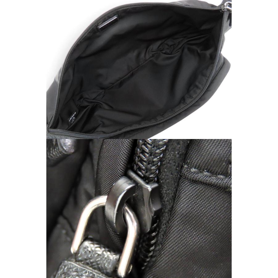 PRADA（プラダ） 美品 リナイロン Re-Nylon トライアングル