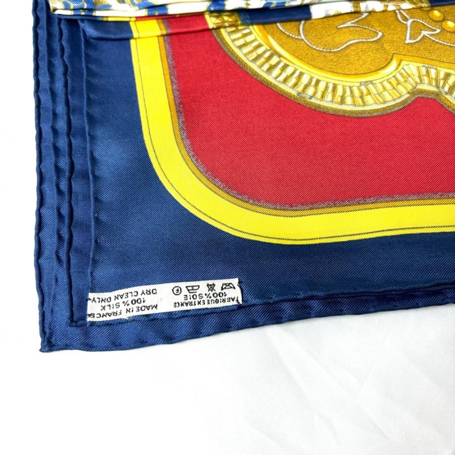 HERMES（エルメス） カレ90 スカーフ GRAND APPARAT シルク 紺 レッド