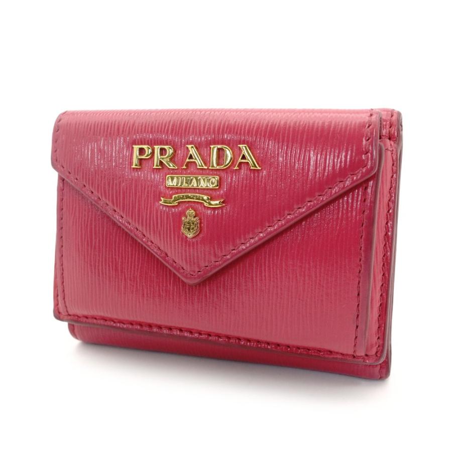 ＰＲＡＤＡ　プラダ　サフィアーノ　三つ折り財布 i PRADA（プラダ） コンパクト ウォレット 三つ折り財布 サフィアーノ
