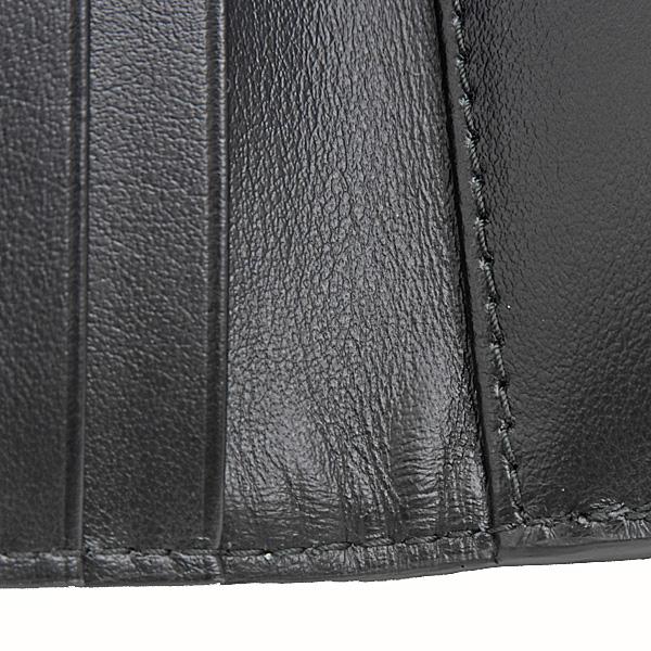 PRADA（プラダ） 財布 レディース トライアングルロゴ 二つ折り財布