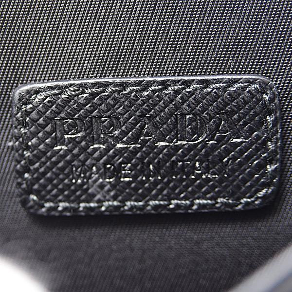 新品未使用　PRADA プラダ　ポーチ　レザー　黒　ブラック 中古・古着通販】PRADA (プラダ) ポーチ ブラック｜ブランド・古着通販