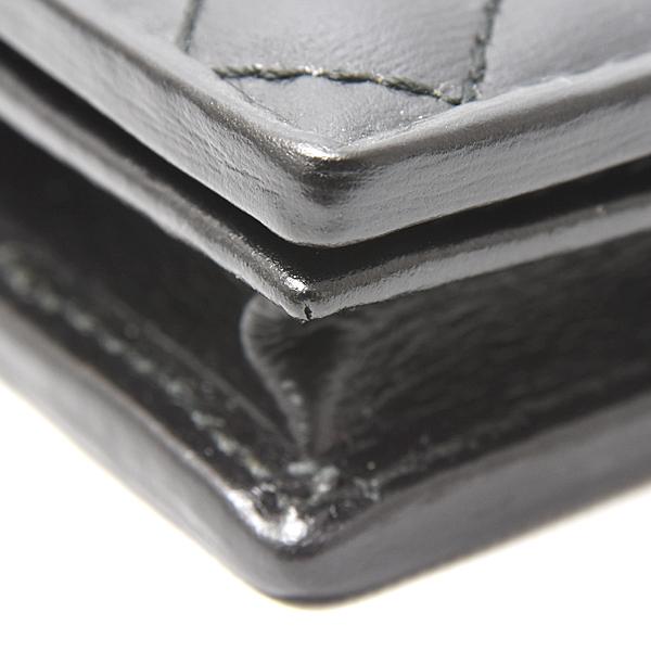 GUCCI（グッチ） 財布 レディース GGマーモント キルティング2つ折り