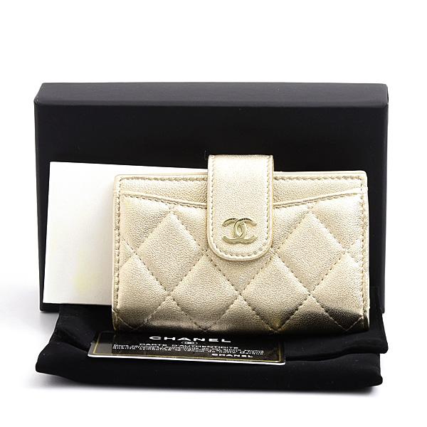 ①　シャネル　財布 org.jpg