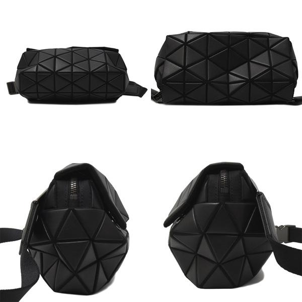 美品 BAO BAO ISSEY MIYAKE ショルダーバッグ 黒 ISSEY MIYAKE（イッセイミヤケ） バッグ バオバオ ショルダーバッグ