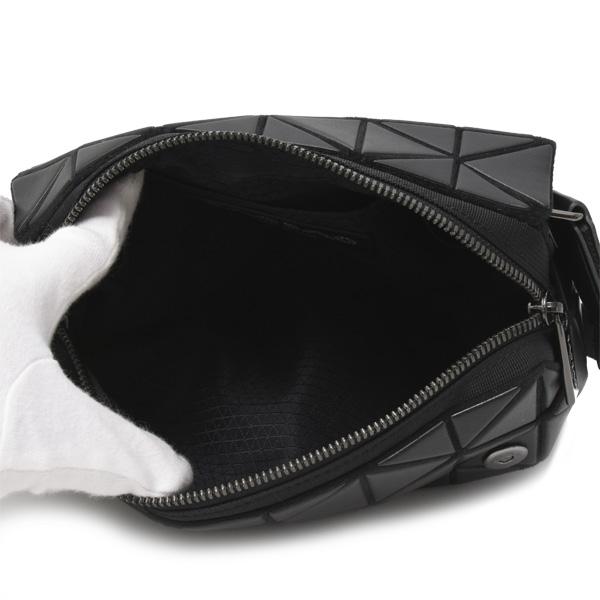 ISSEY MIYAKE（イッセイミヤケ） バッグ バオバオ ショルダーバッグ