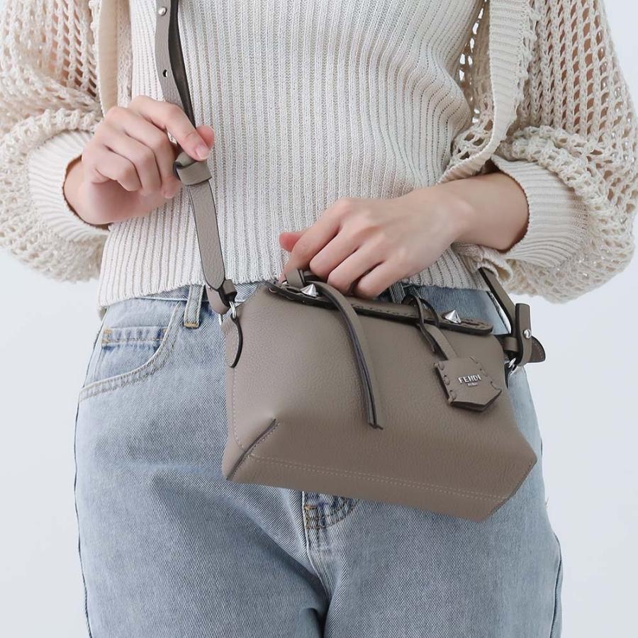 フェンディ　ショルダーバッグ　ハンドバッグ FENDI（フェンディ） ショルダーバッグ BY THE WAY MINI バイザウェイ