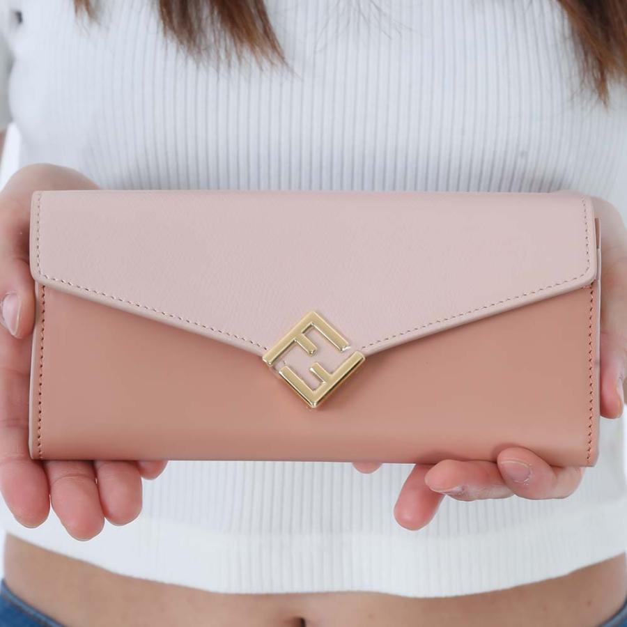 ✨未使用級　付属品完備✨フェンディ　長財布　ズッカ　コンチネンタルウォレット ✨未使用級 付属品完備✨フェンディ 長財布 ズッカ