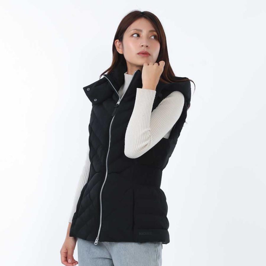新品・正規品 決算セール☆MACKAGE マッカ―ジュ HOSHI C0001 ライトダウンベストの画像