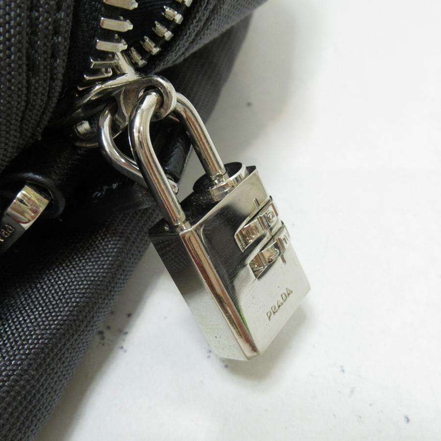 PRADA プラダ ボストンバッグ グレー系 ナイロン 中古 ユニ PRADA プラダ ボストンバッグ グレー系 ナイロン 中古 ユニ