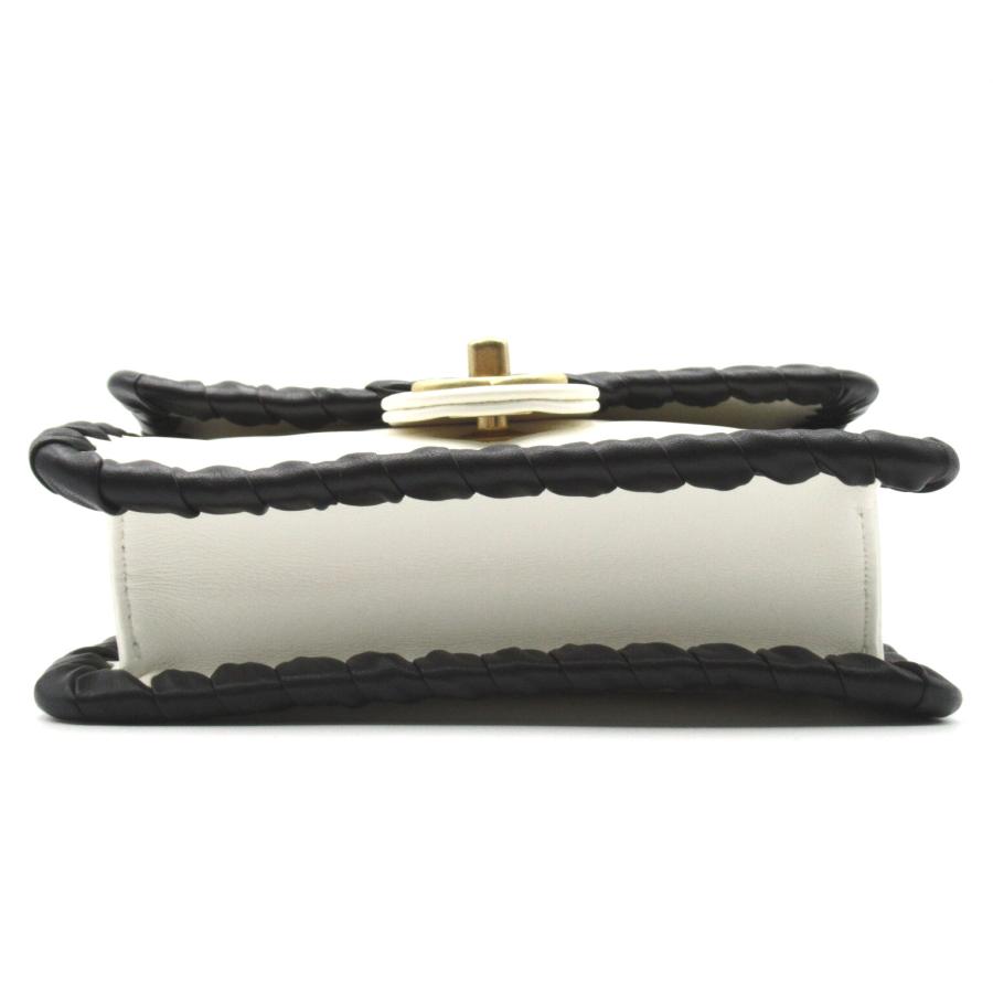 CHANEL シャネル ショルダーバッグ チェーンショルダー ホワイト