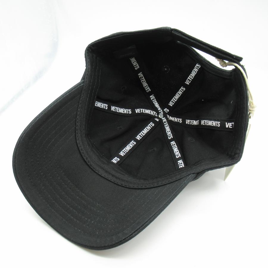 VETEMENTS ヴェトモン キャップ ロゴ ブラック系 コットン VETEMENTS ヴェトモン キャップ ロゴ ブラック系 コットン