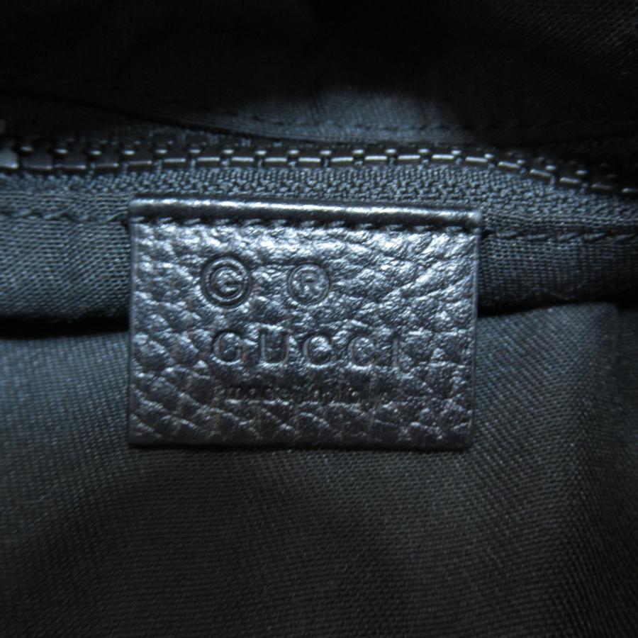 GUCCI グッチ ショルダーバッグ ブラック系 ナイロン 中古 ユニ GUCCI グッチ ショルダーバッグ ブラック系 ナイロン 中古 ユニ