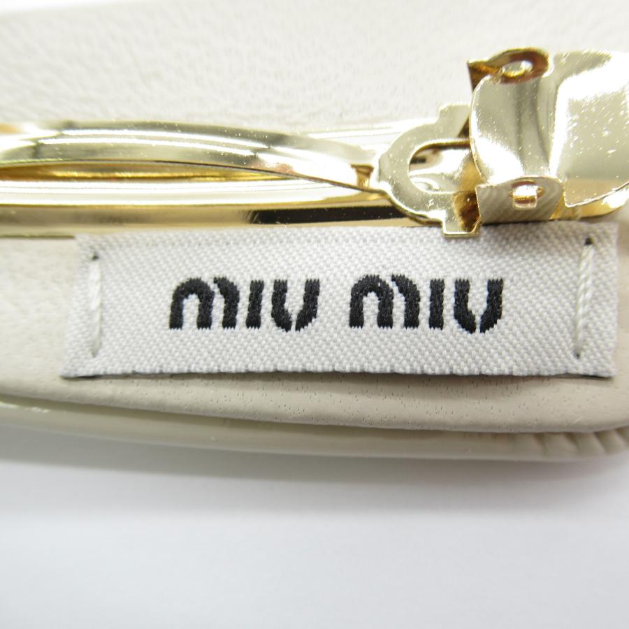 Miu ミュウ その他アクセサリー パテントレザー ヘアクリップ Miu ミュウ その他アクセサリー パテントレザー ヘアクリップ