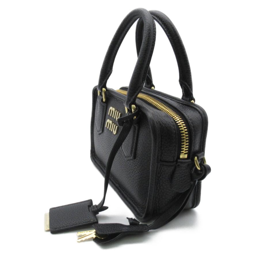Miu ミュウ ショルダーバッグ ブラック系 レザー レディース Miu ミュウ ショルダーバッグ ブラック系 レザー レディース