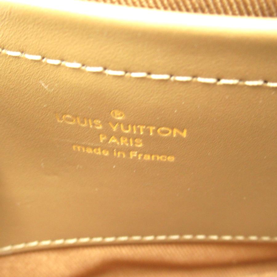 LOUIS VUITTON ルイ・ヴィトン ユーティリティ・クロスボディ LOUIS VUITTON ルイ・ヴィトン ユーティリティ・クロスボディ