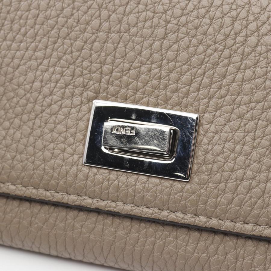 FENDI フェンディ ピーカブー ブランドオフ レザー 二つ折り長 FENDI フェンディ ピーカブー ブランドオフ レザー 二つ折り長