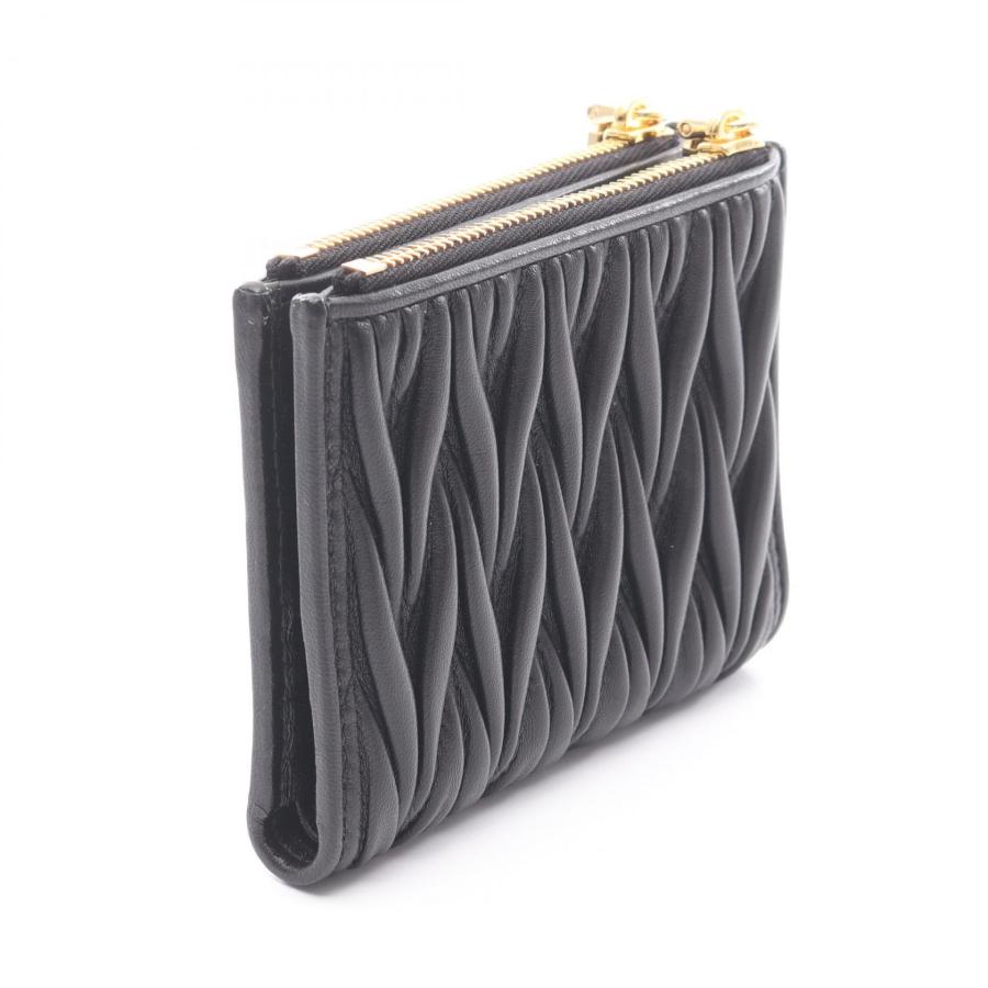 【現行・未使用級】miu miu マテラッセ 二つ折り財布 ラウンドジップ miu MIUMIU ミュウミュウ 二つ折り財布 MATELASSE マテラッセ