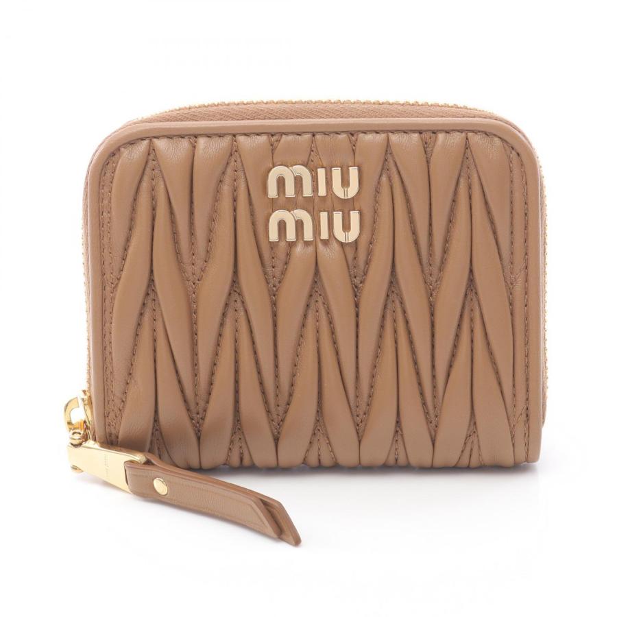☆ソラン☆　miu miu ベージュ　マテラッセ　ケース ミュウ MATELASSE'MIU マテラッセ ブランドオフ Miu レザー コイン