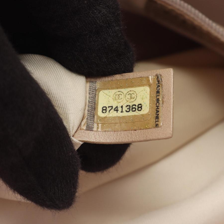 CHANEL（シャネル） ニュートラベルラインMM ブランドオフ レザー