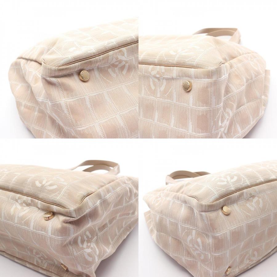 CHANEL（シャネル） ニュートラベルラインMM ブランドオフ レザー