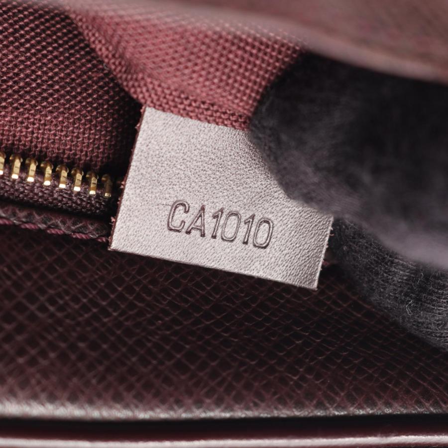 LOUIS VUITTON（ルイ・ヴィトン） カルガ タイガ アカジュー ブランド