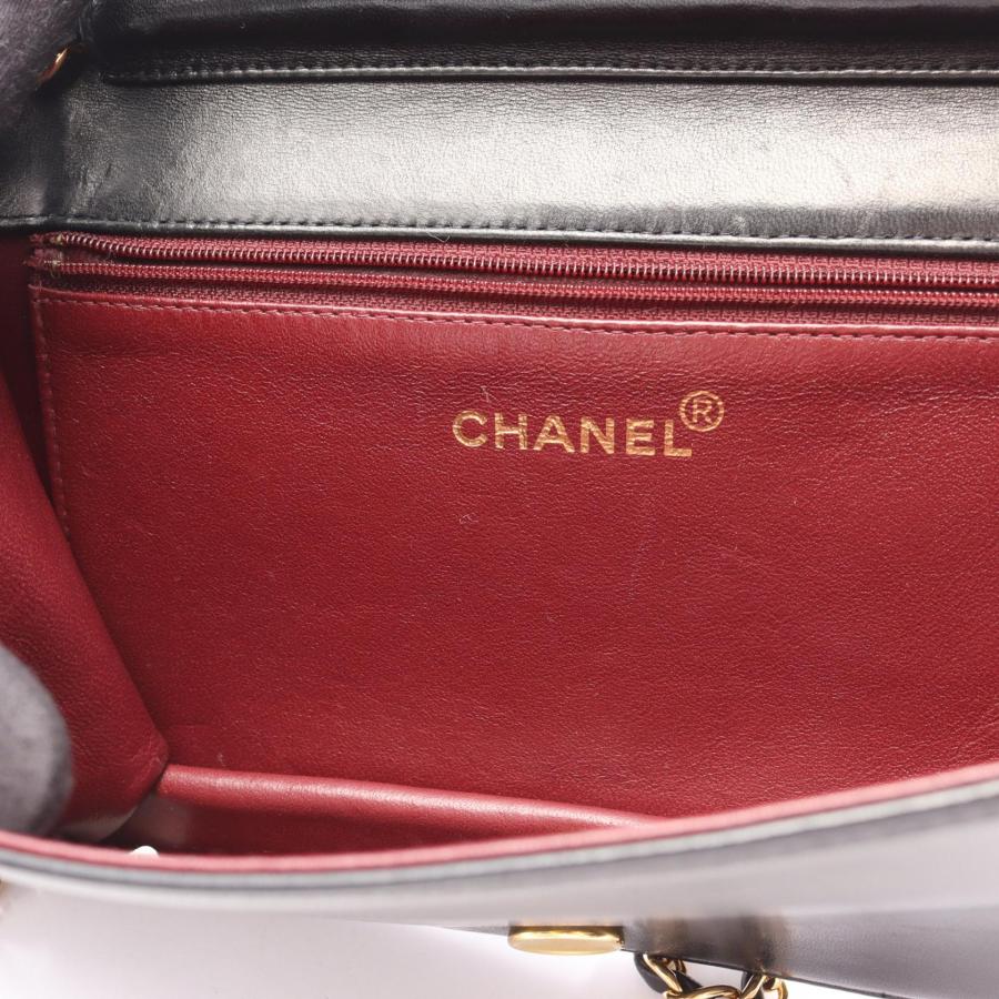 CHANEL（シャネル） 爆買 マトラッセ フルフラップ プッシュロック