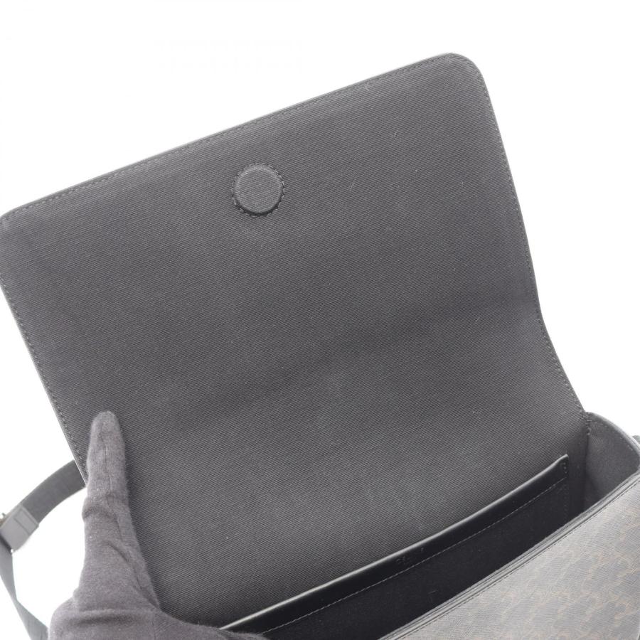 CELINE（セリーヌ） トリオンフ フラップ メッセンジャーバッグ