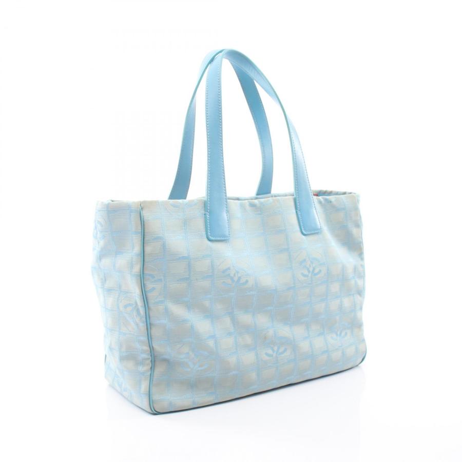 CHANEL（シャネル） ニュートラベルラインMM ブランドオフ レザー